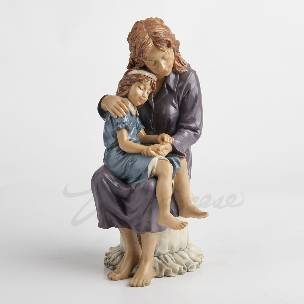 Art Craft Mother'S Day - Resin Mother and Daughter Embrace Figurine